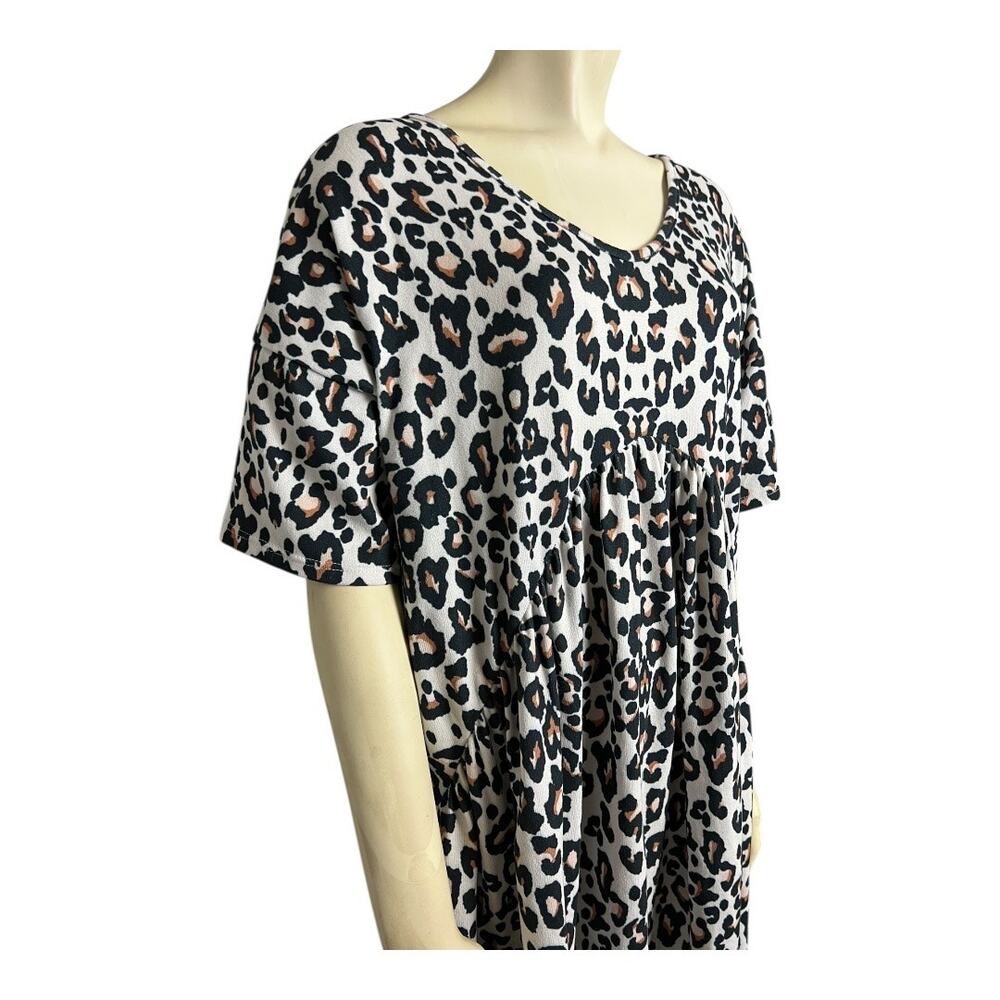 BomBom Women's Black & White Leopard Ruffle Short Sleeve Mini Dress Size L/XL - Picture 2 of 8